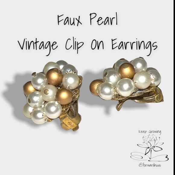 Vintage Faux Pearl Clip on Earrings Marked Japan - Picture 5 of 8